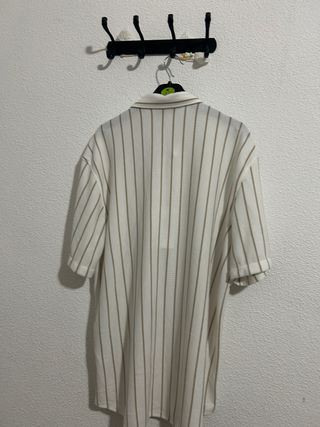 Camisa de rayas beige y blanca lc waïkiki Talla L