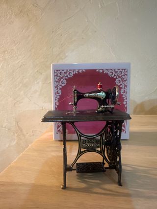 Máquina de coser Bodo Hennig