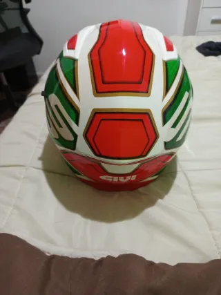 Casco GIVI integral 