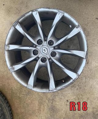 R18 llanta renault megane iii renault sport 260686