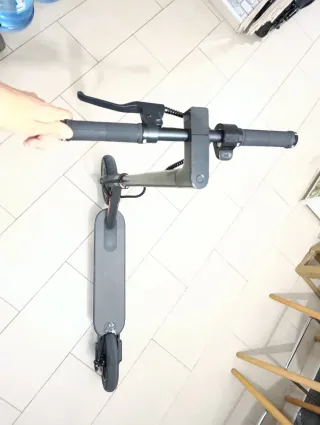 Limpieza de patinete Xiaomi y algrelo pinchazos 