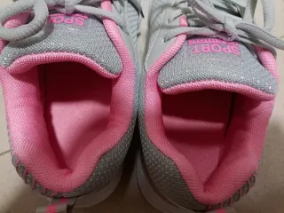 Deportivas grises y rosas talla 36 NUEVAS