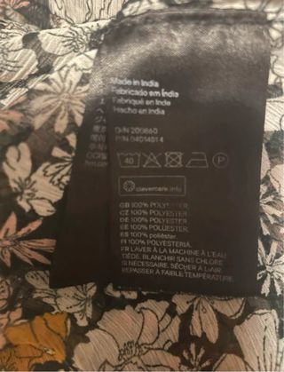 Camisa H&M floral manga larga