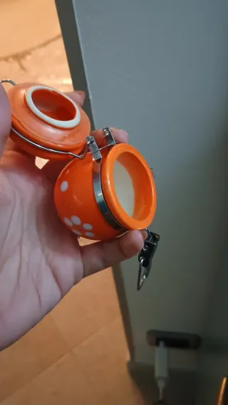 Boccaccio ermetico arancione pois bianchi