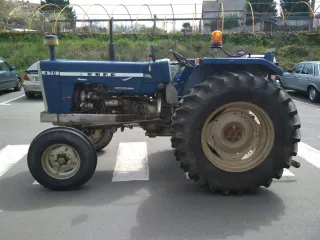 Tractor Ebro 470 Doble Embrague