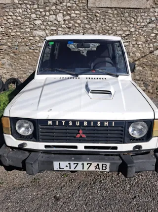 Mitsubishi Montero 1996