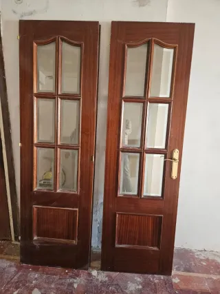 Puerta doble madera y cristal 0,62x200cm