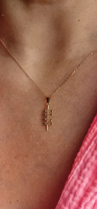 Colgante Oro Espetos Málaga