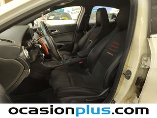 Mercedes-Benz Clase A 180 90 kW (122 CV)