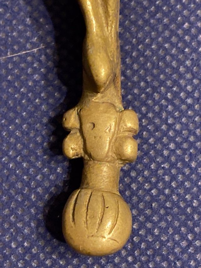 Crocifisso antico in bronzo massiccio