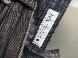 3 Pantalones ZARA negros
