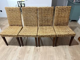 Sillas comedor de mimbre y mader.  piel de Platano