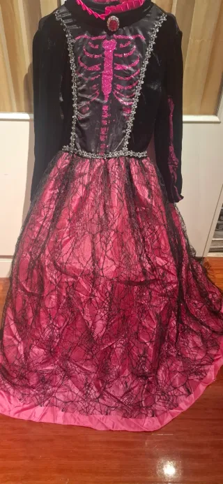 Disfraz Viuda Negra Halloween Talla 11-12 años.

