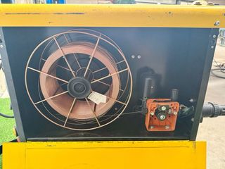 Maquina soldar DECA 230 🇮🇹