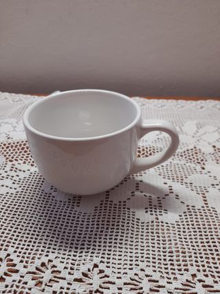 Set di 9 pezzi in ceramica: tazze e attrezzi per l