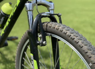 MTB Conor junior: segura, ligera y divertida
