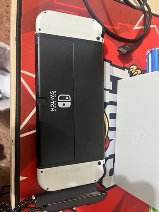 Nintendo Switch OLED + Pokémon Pearl