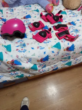 Protecciones patines + casco