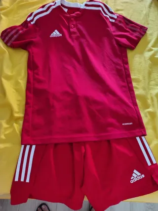 Conjunto Adidas Rojo Talla XS/S