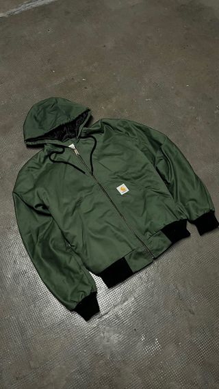 Chaqueta Carhartt Vintage 90’s Verde con Capucha