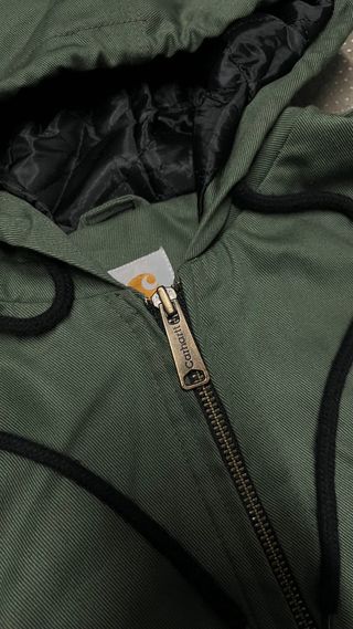 Chaqueta Carhartt Vintage 90’s Verde con Capucha
