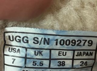 Botas UGG Marrones Originales
Talla 37
