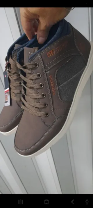 Sneakers Carrera  N44 color cioccolath Brown