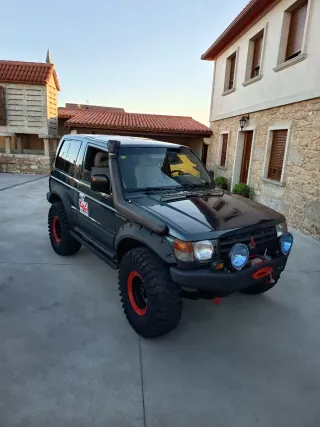 Mitsubishi Montero 1992, 3000 V6