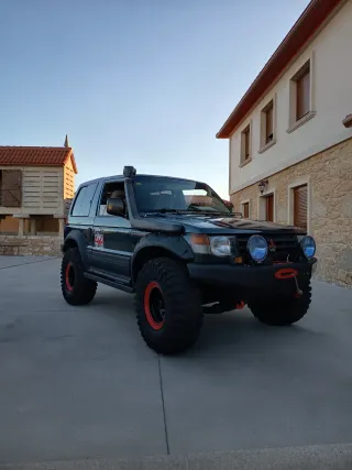 Mitsubishi Montero 1992, 3000 V6