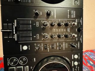 Controlador DJ Pioneer DDJ-400 Negro