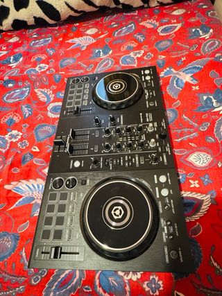 Controlador DJ Pioneer DDJ-400 Negro