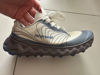 Zapatillas NNormal Tomir 2.0 Talla 40