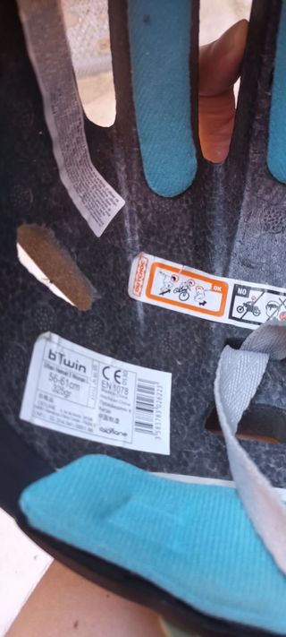 Casco bici azul y gris + Cesta