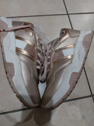 Scarpe Tommy Hilfiger numero 40