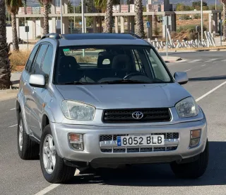 Toyota RAV4 2002