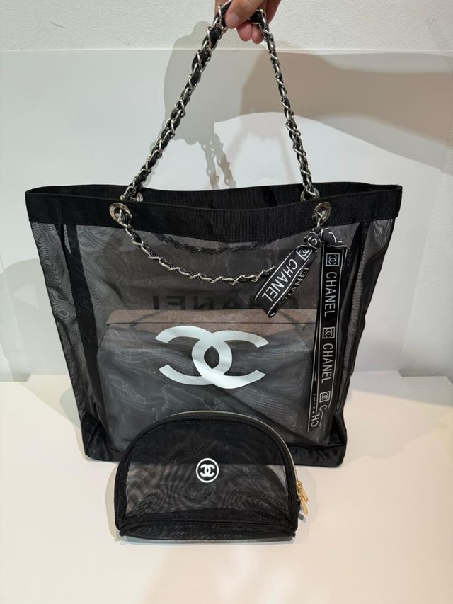 Conjunto Bolso Tote y Cartera Chanel Mesh