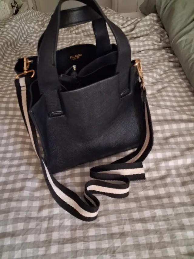 Bolso negro Pull&Bear