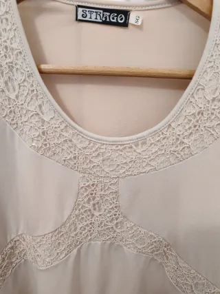Blusa beige encaje talla S