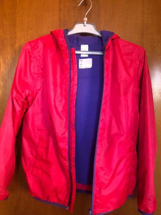 Chubasquero niña talla 10 
