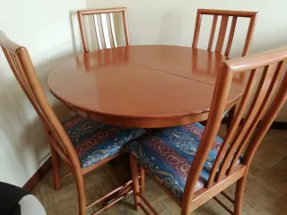 Mesa de comedor extensible madera de cerezo