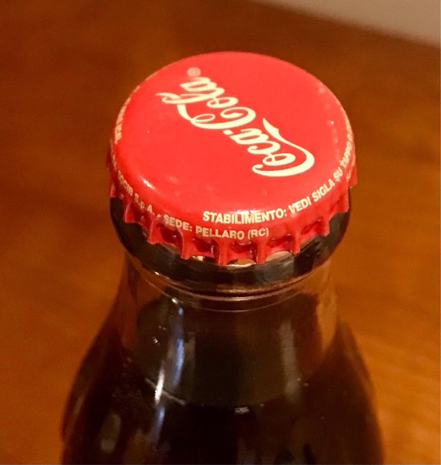 Bottiglie di Coca Cola provenienti da diversi paesi