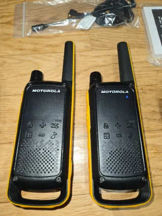 Coppia Radio Motorola T82 Extreme
