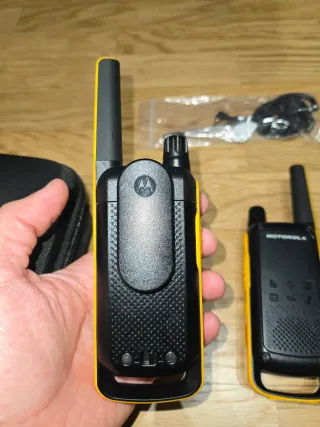 Coppia Radio Motorola T82 Extreme