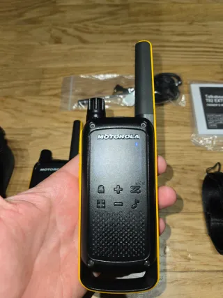 Coppia Radio Motorola T82 Extreme
