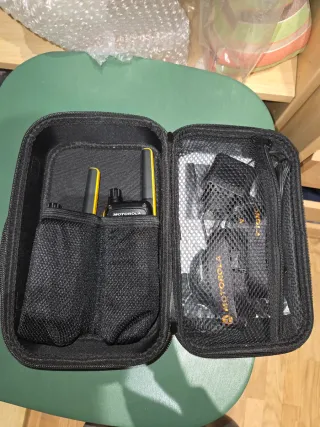 Coppia Radio Motorola T82 Extreme