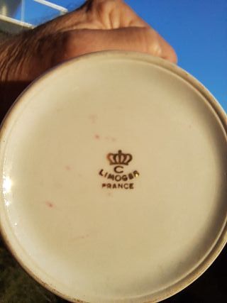 Cioccolatiera in porcellana di Limoges