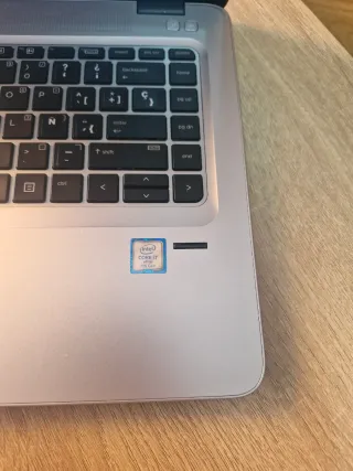 HP EliteBook i7 Táctil Plata/Negro