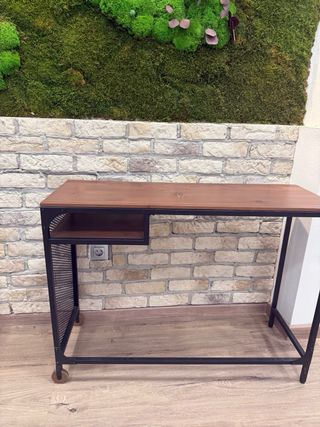 Escritorio IKEA Madera y Metal