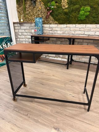 Escritorio IKEA Madera y Metal