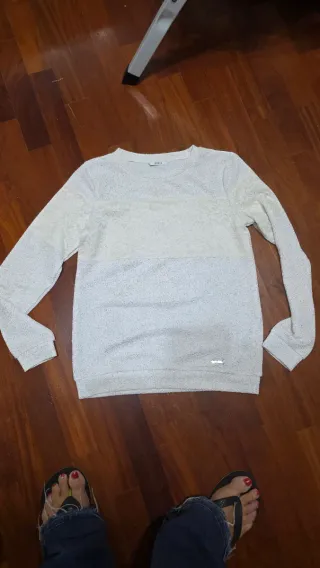 Guess Maglia elegante panna e oro